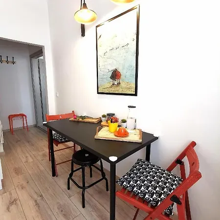 Bueno Apartment Eger