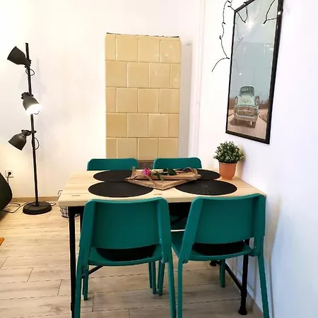 Bueno Apartment *